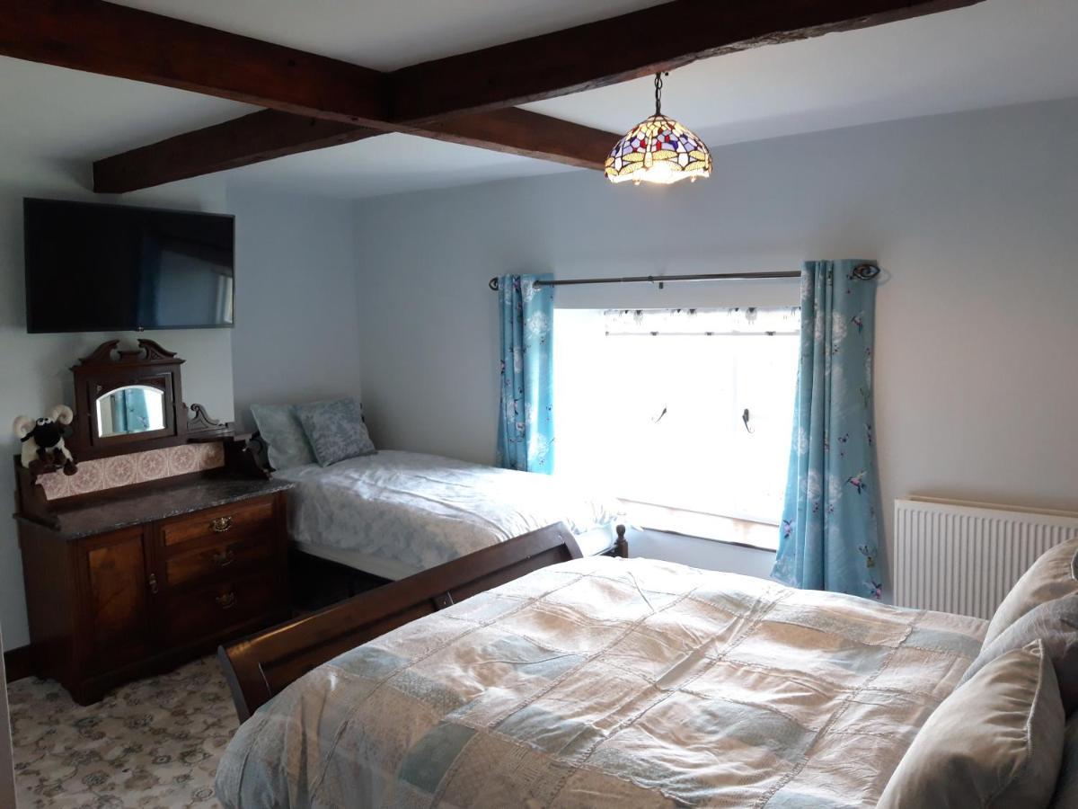 Upper Eyton Farmhouse B&B Шрусбери Экстерьер фото